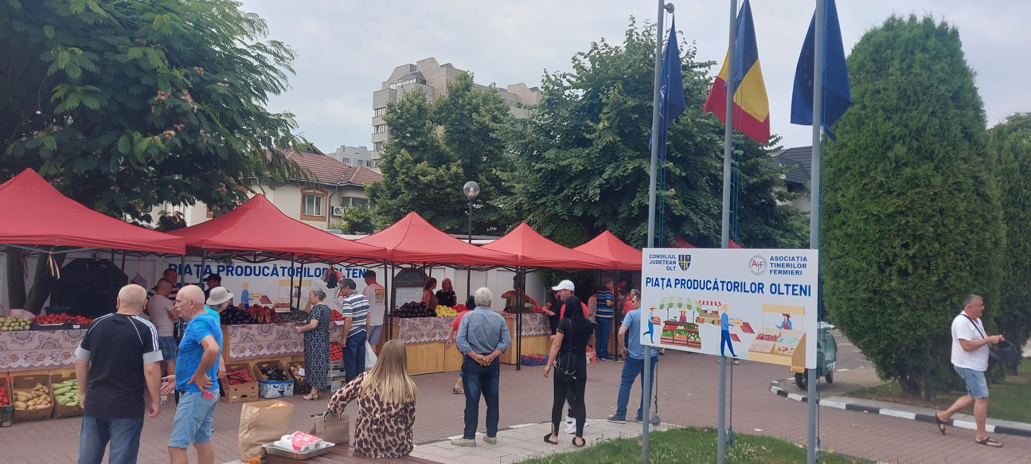 Sa redeschis Piaţa Volantă din Slatina. Ministrul Agriculturii