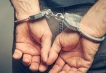 S-a lăsat cu scandal la petrecerea de final de an a CSM Slatina. Un bărbat a fost încătuşat şi dus la psihiatrie