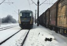 Alertă CFR: Șină ruptă pe magistrală, în judeţul Olt, trafic feroviar paralizat. Mai multe trenuri, oprite forțat în gări