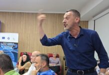 Atac halucinant al lui Mario De Mezzo: „Există dizabilități din prostie”. Un antreprenor local, ținta primarului