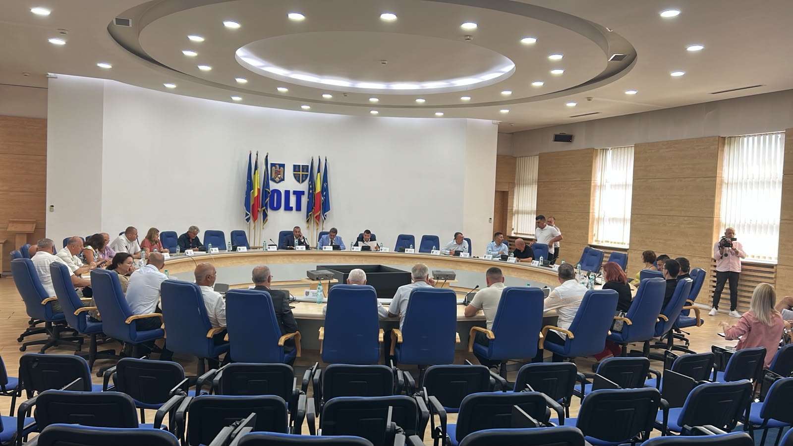 Investiții majore în sănătatea din Olt: Două noi proiecte aprobate de Consiliul Județean pentru spitalele din judeţ