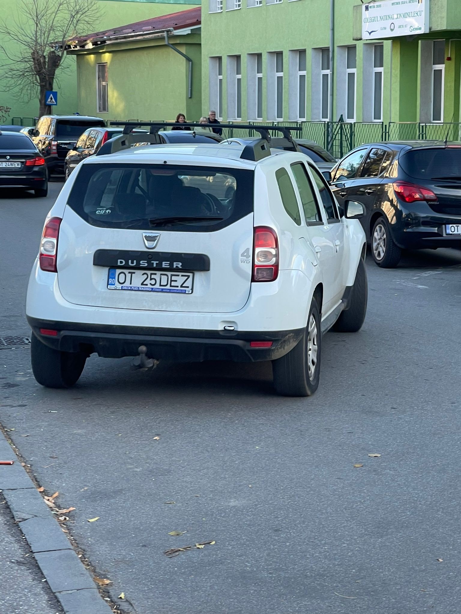 Autorurismul DUS, condus de Andreescu, fotografiat în apropierea locului agresiunii directorului SJP