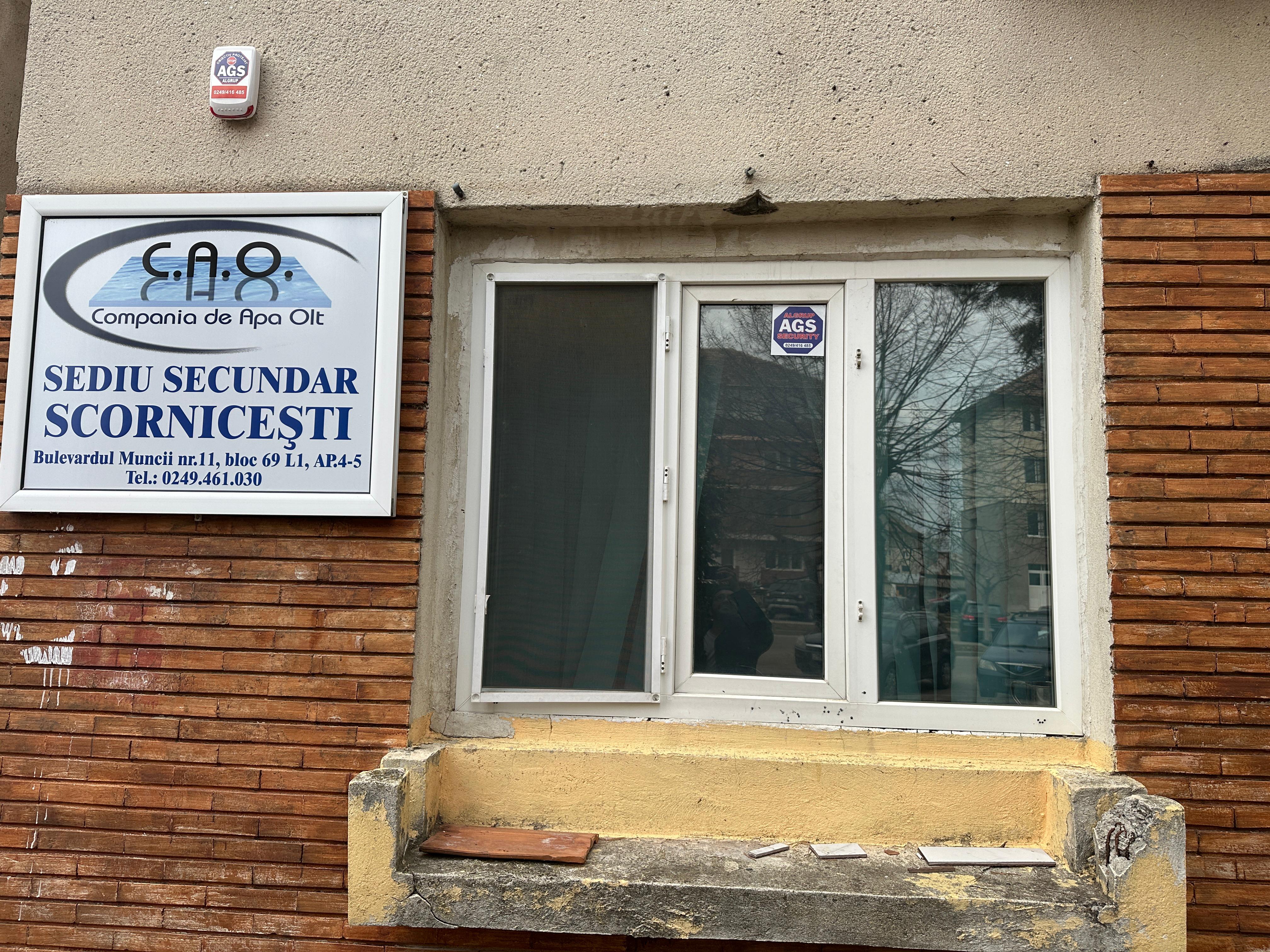 Risc de blocaj la Stația de Epurare și Bazinul din Scornicești din cauza concediilor aprobate de fosta conducere a CAO din localitate
