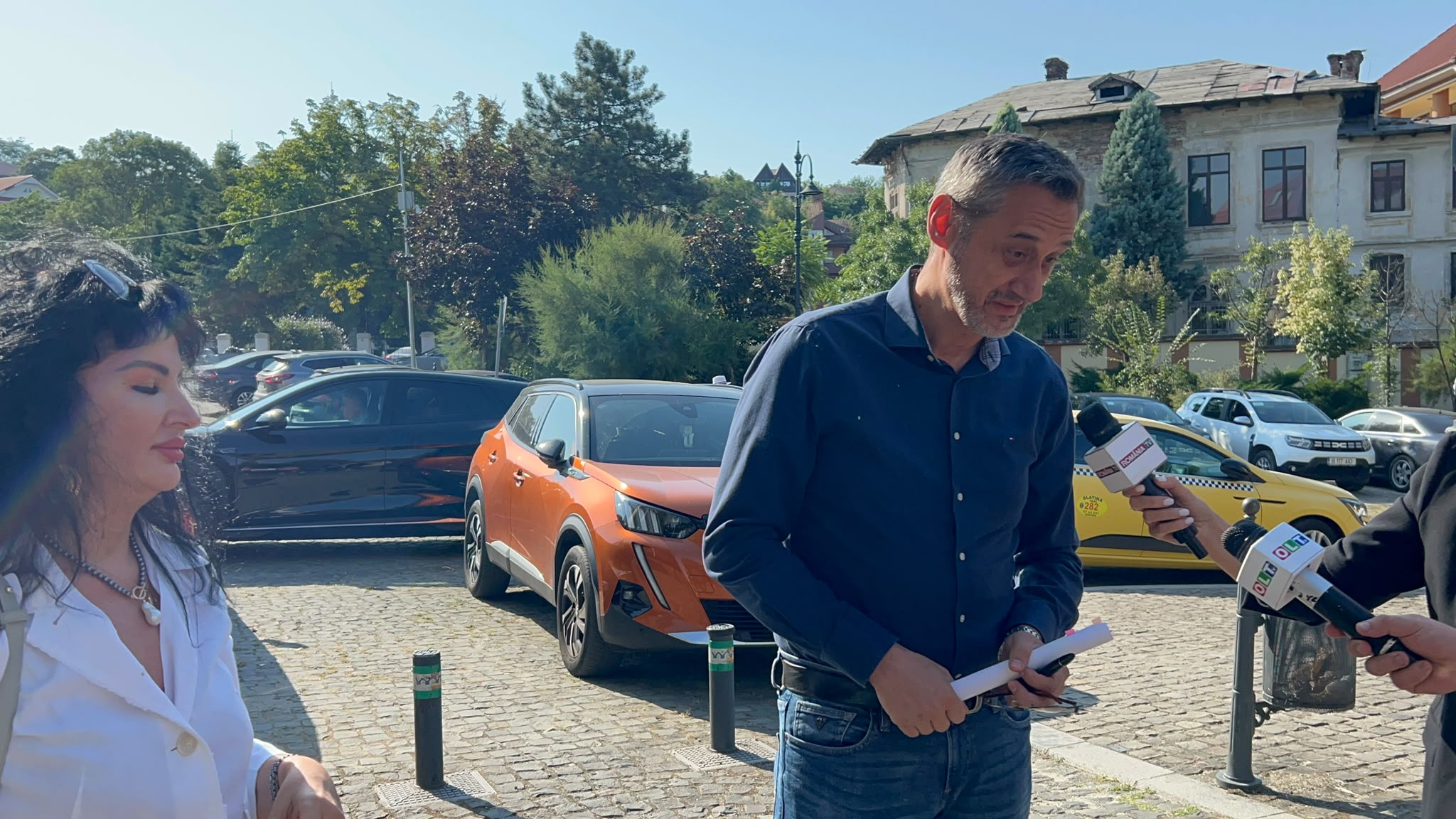 Dosarul „Cimitirul Strehareți“: Primarul municipiului Slatina și mai mulți polițiști locali au devenit inculpați