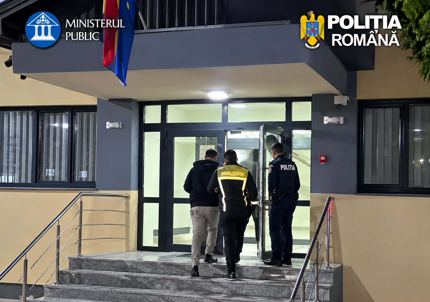 Scandal pe terasa unui bar din Vişina. Patru tineri, după gratii